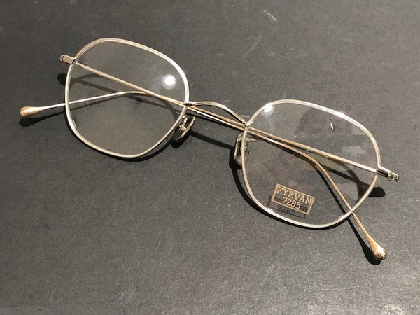渋谷店では、アイヴァン7285のモデル151の眼鏡を買取ました。 買取価格 