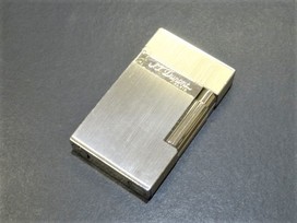 デュポンのパラディウム　ヘアーライン　ライン2　ガスライターの買取実績です。