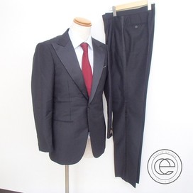 リングヂャケットのGJ-58 GP-27 カルロバルベラ生地 ピークドラペル タキシードスーツの買取実績です。