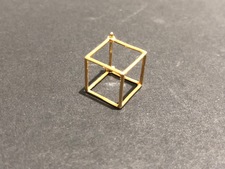 シハラ K18　スクエア7　キューブピアス 買取実績です。