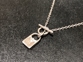 エルメスの925 エブリンチャーム ネックレスの買取実績です。