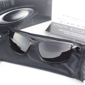 オークリーのOO9302-06 CARBON SHIFT サングラスの買取実績です。