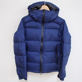 ナンガの×アーバンリサーチドアーズ DR62-17N001 オーロラ フーディ ダウンジャケットの買取実績です。