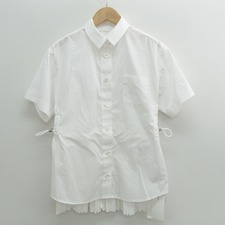 サカイ 18年製 18-03988 カットアウトプリーツ半袖シャツ 買取実績です。