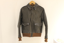 ザリアルマッコイズの茶 A-2 フライトジャケットの買取実績です。