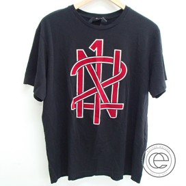 ヌメロヴェントゥーノの黒　プリントロゴTシャツの買取実績です。