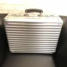 リモワ クラシックフライト　アタッシュケース 買取実績です。