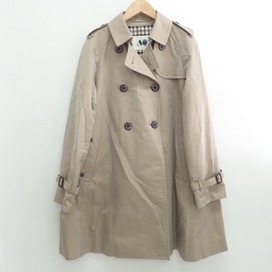 アクアスキュータムのNew Aqua5 袖口ベルト付 レディース コットン トレンチ コートの買取実績です。