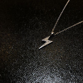 アイファニーのライトニング7S　ネックレスの買取実績です。