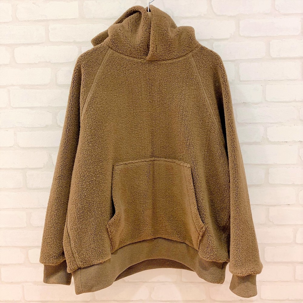 グラフペーパーの18AW キャメル ウールボアパーカーを買取致しました 
