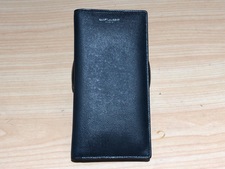 サンローラン 黒　キャビア　2つ折り長財布 買取実績です。