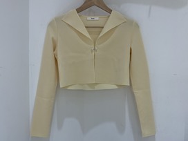 ルネのオフホワイト　カーディガンの買取実績です。