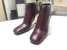セリーヌ ボルドー　バンバン　サイドジップブーツ 買取実績です。