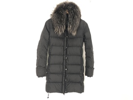 デュベティカの国内正規 14年秋冬 グレー ロチリエル ダウンコートの買取実績です。