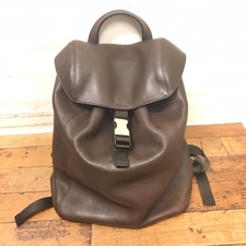 プラダ レザー フラップ リュック 買取実績です。