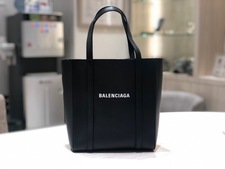 バレンシアガ 黒 エブリデイ（551815） XXS 2WAYバッグ 買取実績です。