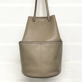 ジェイ&エムデヴィッドソンのブラウン　ミニデイジーウィズスタッズ　レザーショルダーバッグの買取実績です。