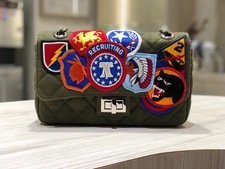 レディメイド カーキ ヴィンテージコットン マトラッセ チェーンショルダーバッグ 買取実績です。