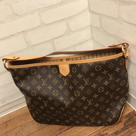 ルイヴィトンの10年製 M40352 モノグラム ディライトフルPMの買取実績です。