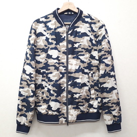 ヘルノのGI0140U シアサッカー 迷彩 ボンバージャケットの買取実績です。
