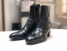 サンローラン 黒 ボクサー サイドジップブーツ 買取実績です。