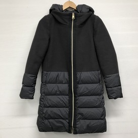 ヘルノの17AW 黒 PI0712D ウール 切替フーデッドダウンコートの買取実績です。