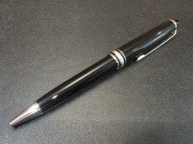 モンブランの2866 マイスターシュテック プラチナ クラシック ボールペンの買取実績です。