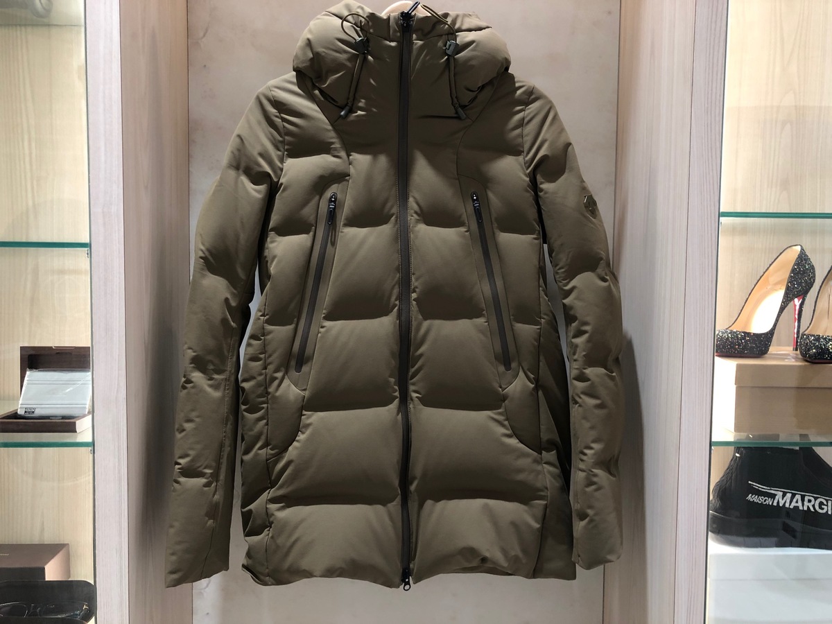 渋谷店で、水沢ダウンのダウンジャケット(マウンテニア)を高価買取しま 