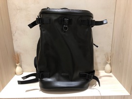 サンローランのリヴィントン レース バッグパックの買取実績です。