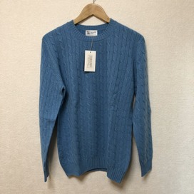 ジョンストンズのライトブルー 長袖ニットセーター KAL02434 HD4042の買取実績です。