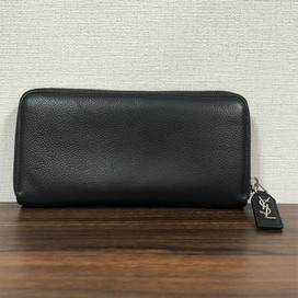サンローランのブラック　シボレザー　ラウンドファスナーウォレット/長財布の買取実績です。