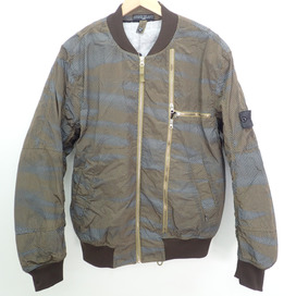 ストーンアイランドの531940703 Shadow Project TRYLON-R ボンバージャケットの買取実績です。