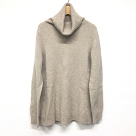 ザロウの国内正規 ベージュ カシミヤ×シルク タートルネックニットの買取実績です。
