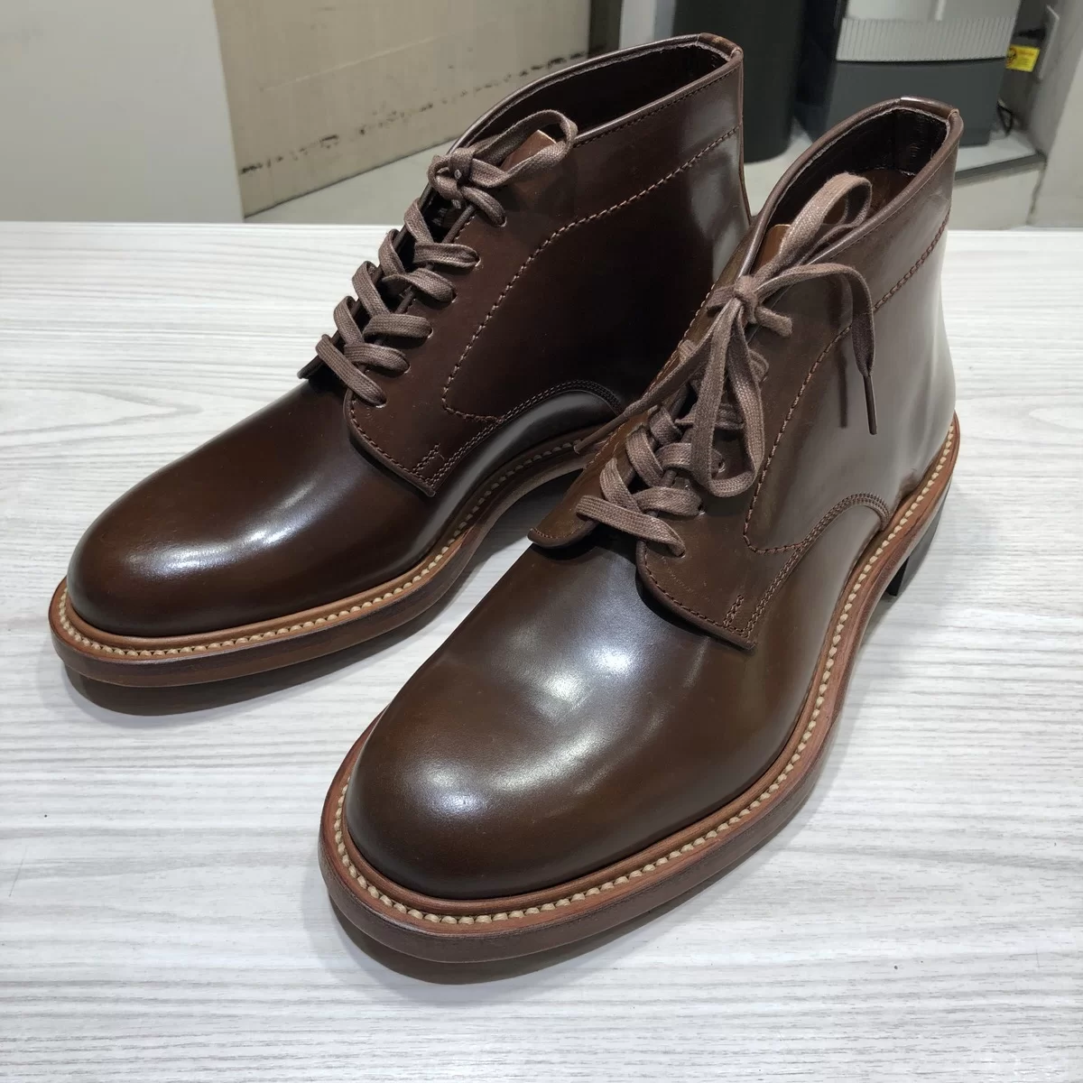 渋谷店で、メイカーズのコードバンチャッカブーツ(CDVN-06)を高価買取