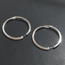 ダイヤモンドのPt900 0.50ct メレダイヤモンドのフープピアスの買取実績です。