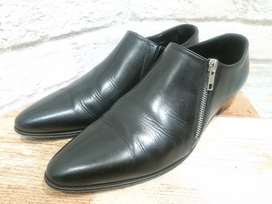 セリーヌの19AW アシンメトリックジップド スリッポンの買取実績です。