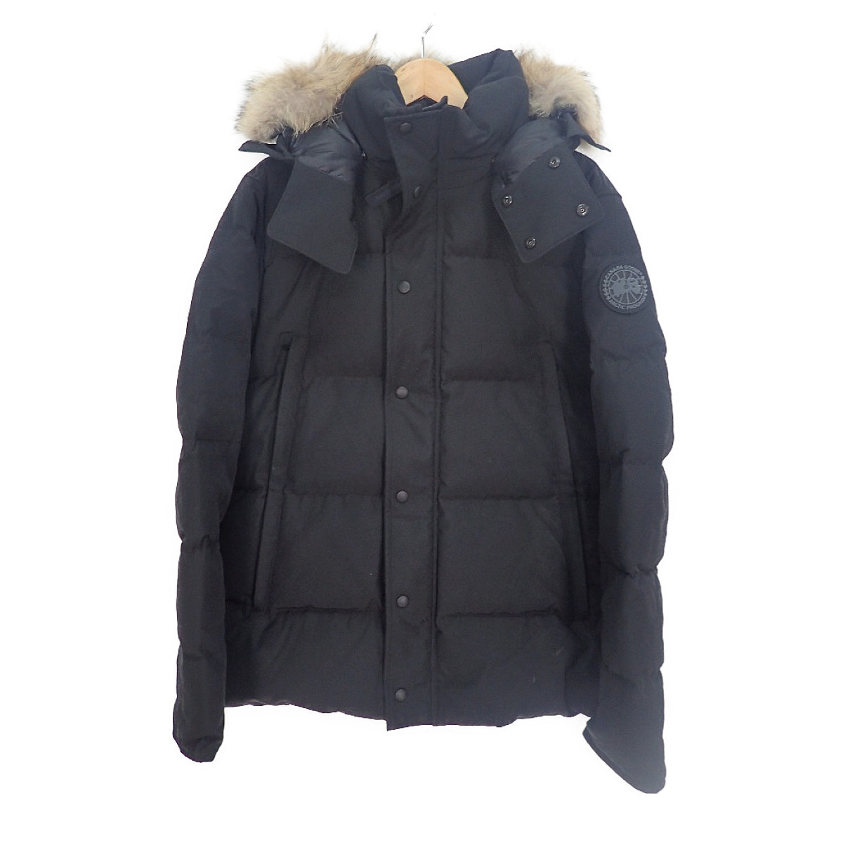 大阪心斎橋店にて、カナダグースのブラックレーベル、ウィンダム