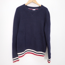 モンクレールのガムブルー MAGLIONE TRICOT ウール トリコロール クルーネック ワッフルニットの買取実績です。
