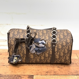 ディオールの05年製 PVC トロッター コサージュ付き ミニボストンバッグの買取実績です。