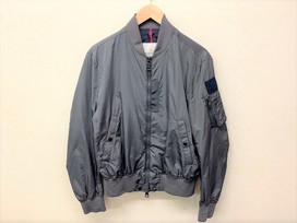 モンクレールのグレー 正規 16年 TIMOTHE MA-1 ジップアップブルゾンの買取実績です。