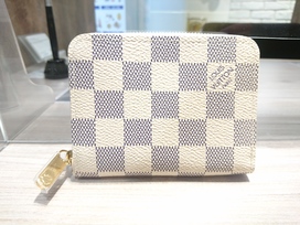 ルイヴィトンの20年製 N63069 ダミエアズール ジッピーコインパースの買取実績です。