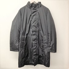 アクアスキュータム 正規　黒 はっ水加工 ダウンライナー付き スタンドカラーコート 買取実績です。
