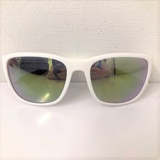 プラダ TWK-4J2 リネアロッサ グリーンレンズ サングラス 買取実績です。