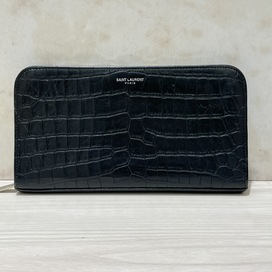 サンローランのブラック クロコ型押し 328558.0617 長財布の買取実績です。
