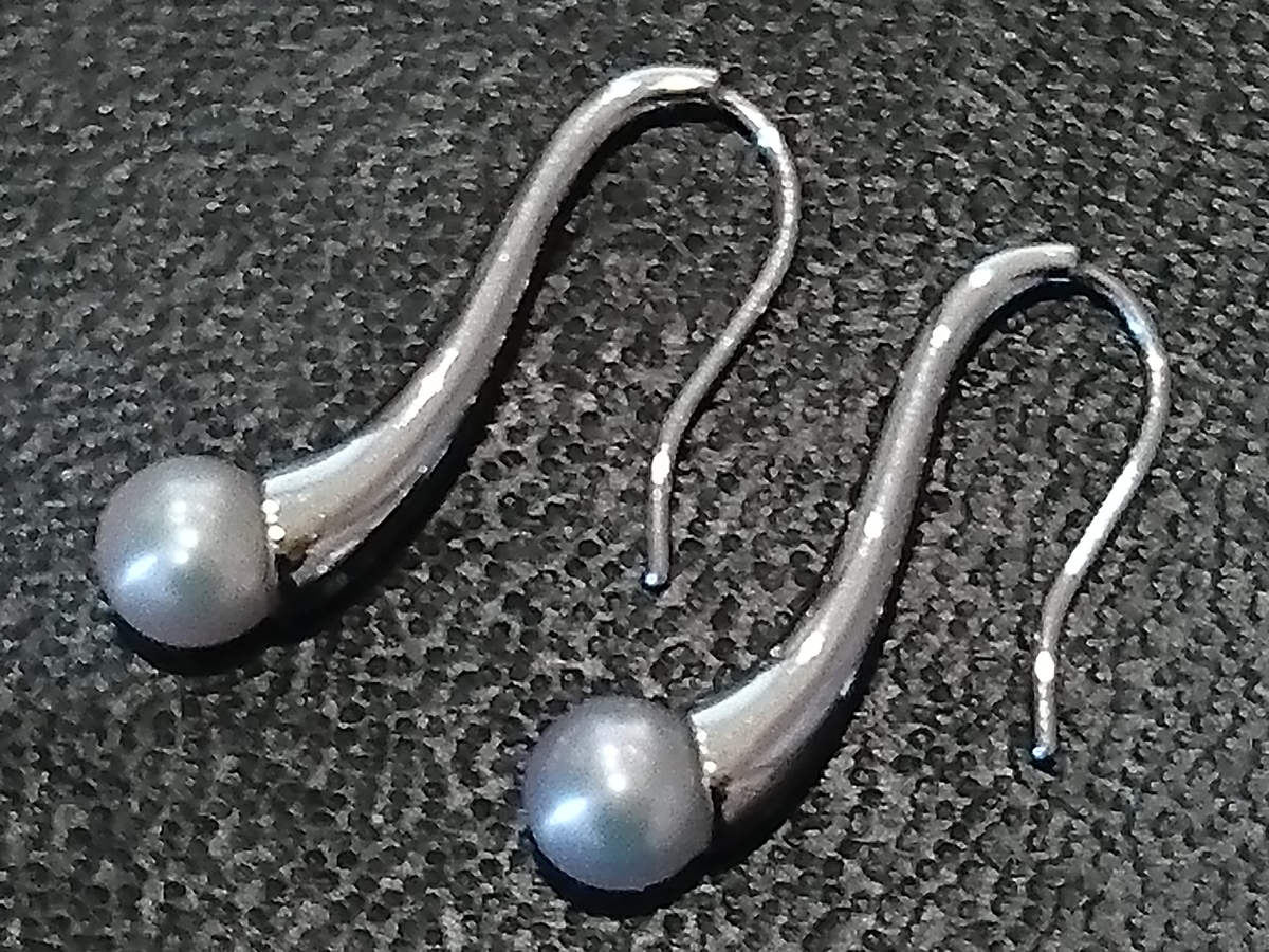 新宿店で、ミキモトのK18WG 5㎜パール フックピアスを買取しました 