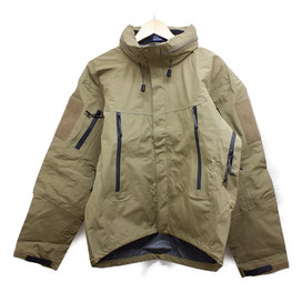 アークテリクスのゴアテックス LEAF Alpha Jacket GEN1 リーフ アルファ ジャケットの買取実績です。