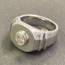 ダイヤモンド Pt900 イヤモンド 0.702ct リング 買取実績です。