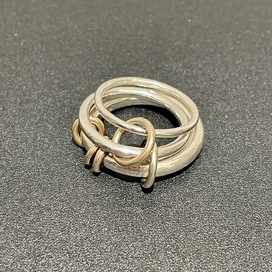 スピネリキルコリンの925×K18 オリオン リングの買取実績です。