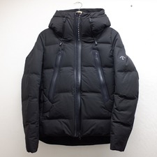 水沢ダウン(デサント) DAMOGK30U オルテライン マウンテニア 水沢ダウン フード付ダウンジャケット 買取実績です。