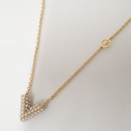 ルイヴィトンの20年製 M68358 コリエ・エセンシャルV ペルル ネックレスの買取実績です。